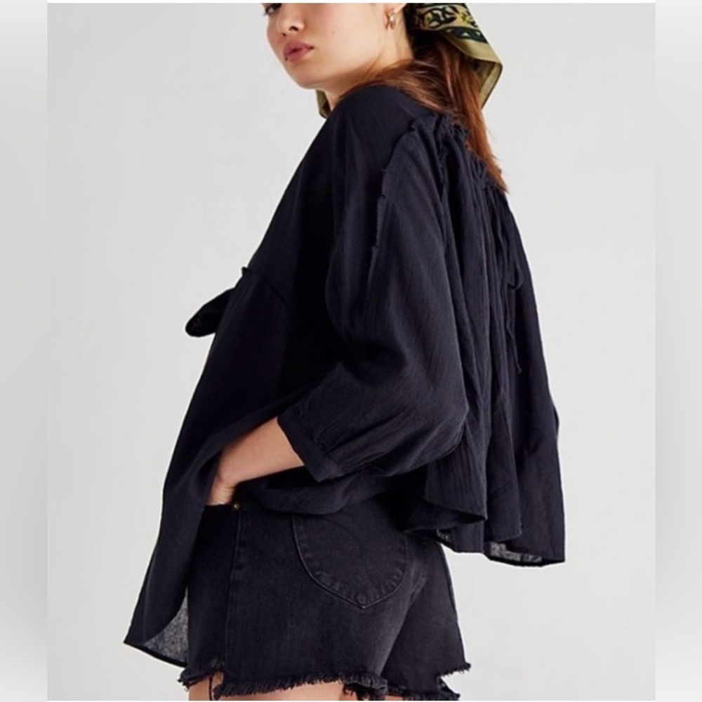 Free People Relaxed Tie-Front Black Women's Top - Picture 3 of 8